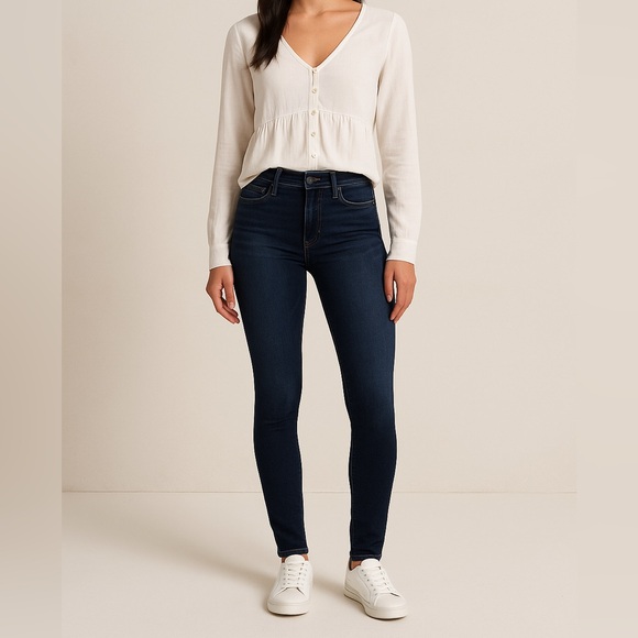 Abercrombie & Fitch Denim - Abercrombie & Fitch High Rise Super Skinny Jeans Size 0R W25 L31 Dark Wash